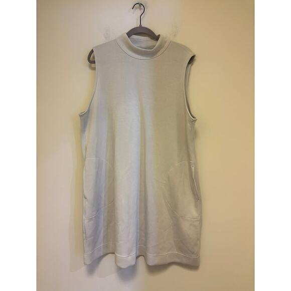 Spanx AirEssentials Mock Neck Mini Dress Size White Cloud Pockets 2X - Picture 1 of 6